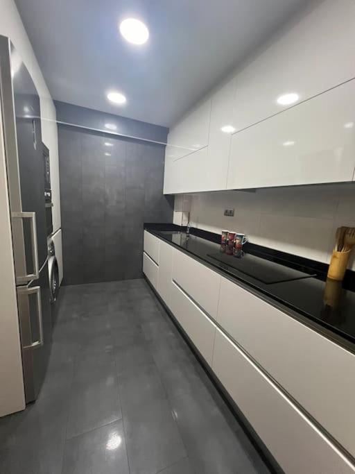 Apartamento Centrico Con Terraza Ebi02919 波图加莱特 外观 照片
